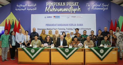 Peserta workshop bersama Pengurus PP Muhammadiyah seusai jumpa pers.  Sumber: MDMC